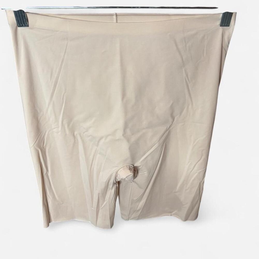 Nude Beige High Waisted Seamless Mid Thigh Shapewear Shorts M